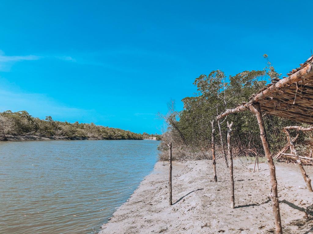 Braço de mar do mangue guriú